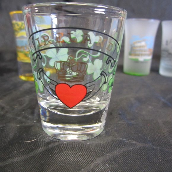 VINTAGE SOUVENIR SMALL GLASSES FROM OTHER COUNTRIES SET OF 5, BUY 1 OR ALL $5EA - Picture 6 of 10